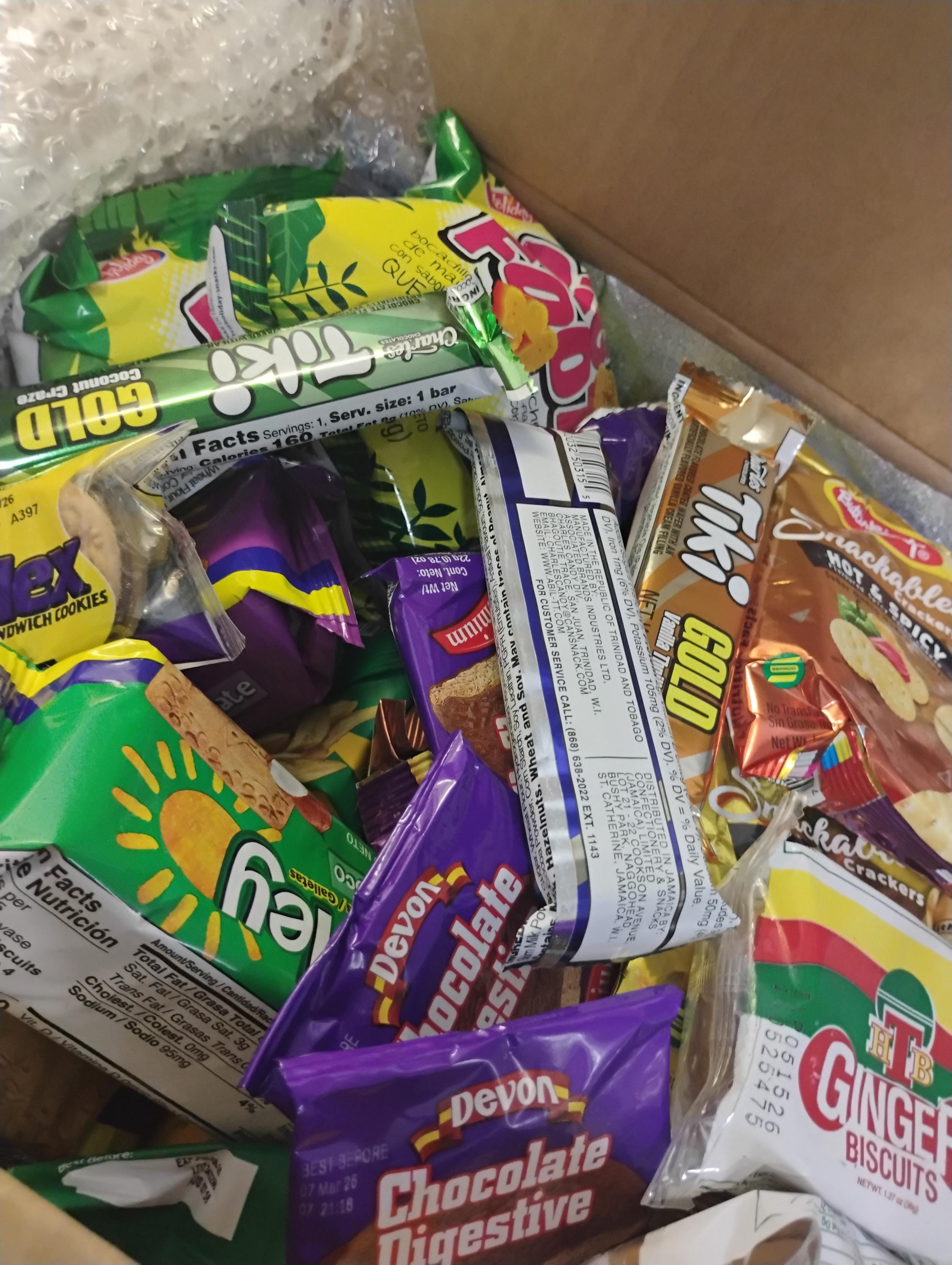 Taste of Yard 28 items Caribbean Snackbox