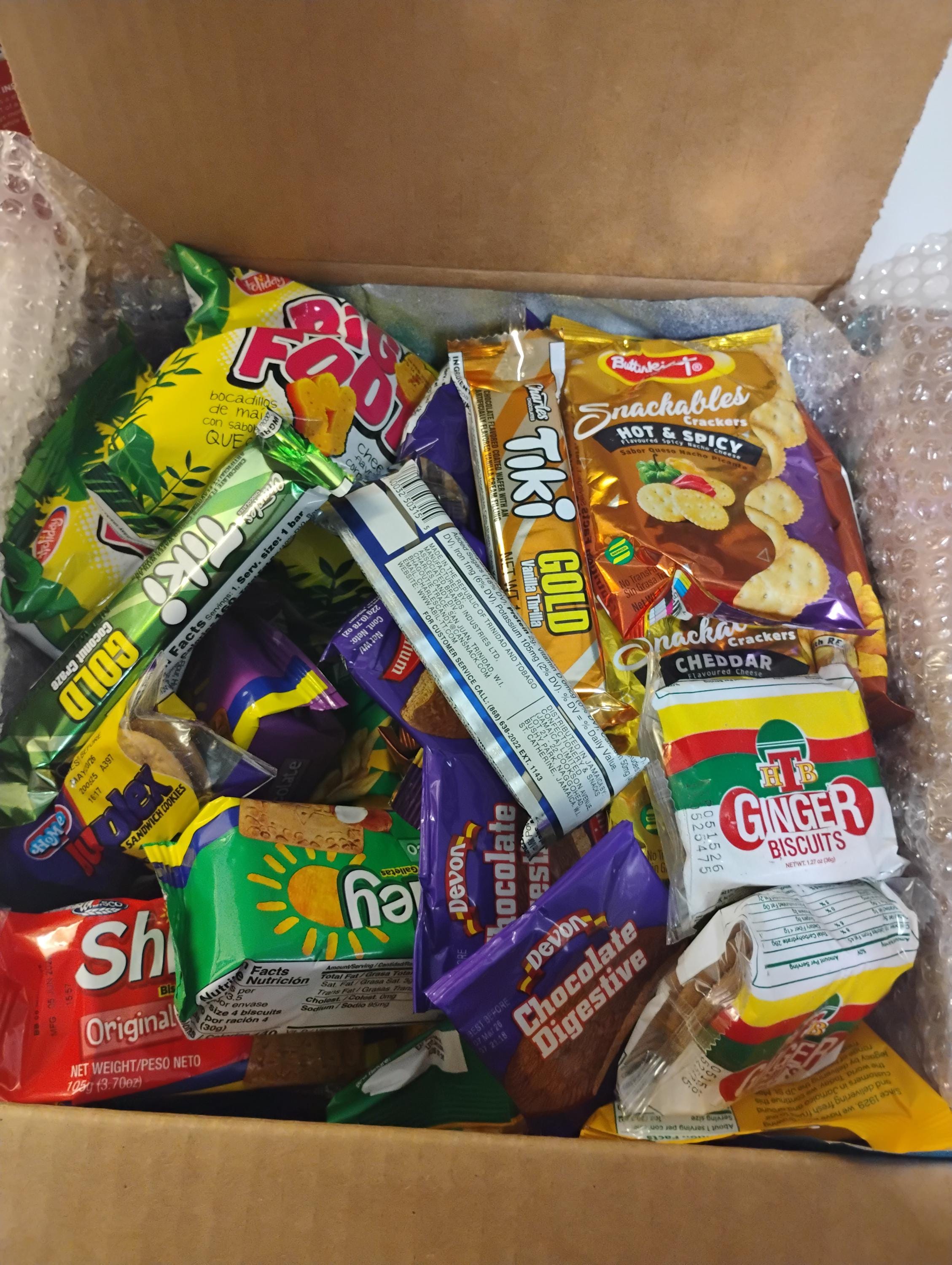 Taste of Yard 28 items Caribbean Snackbox