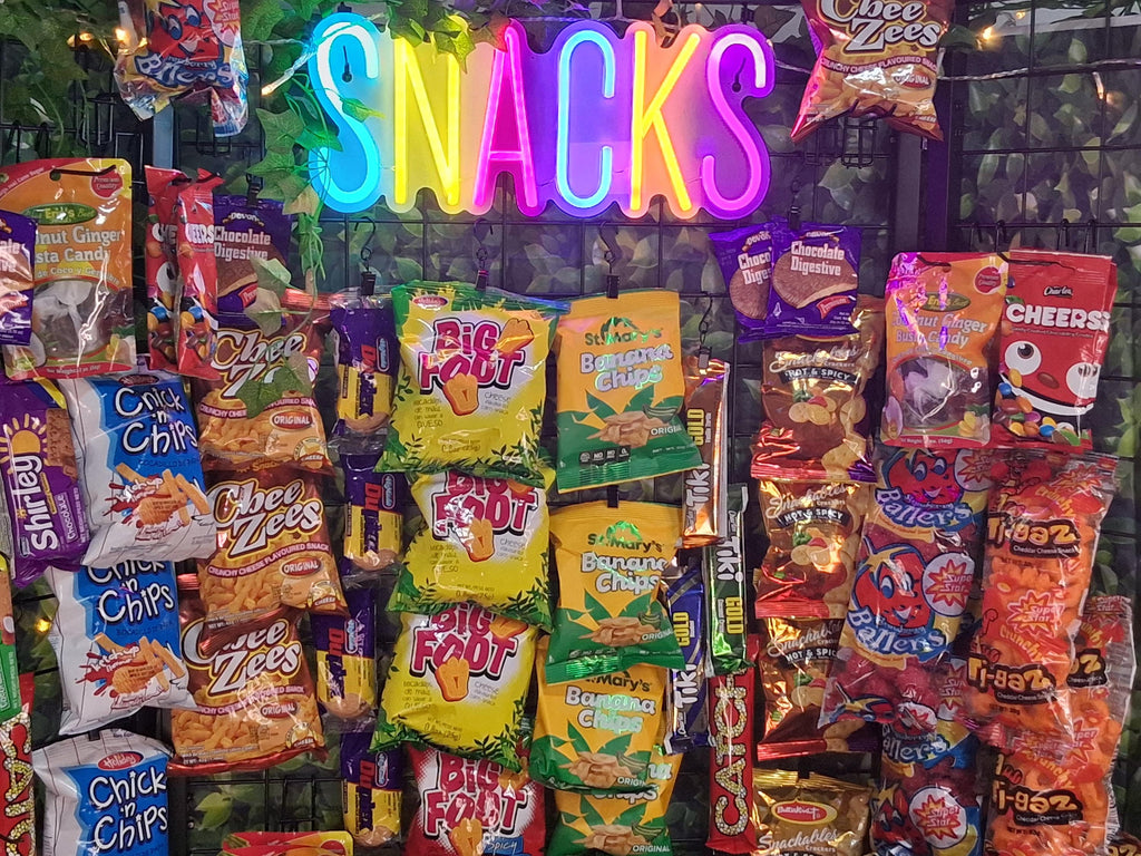 Taste of Yard 28 items Caribbean Snackbox