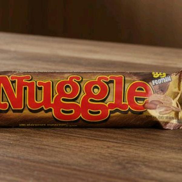 Nuggle Chocolate Bar with Hazelnut Pieces - Rich & Creamy Snack for Everyday Indulgence